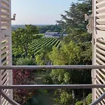 Domaine Maze Churchill Oda ve Kahvaltı