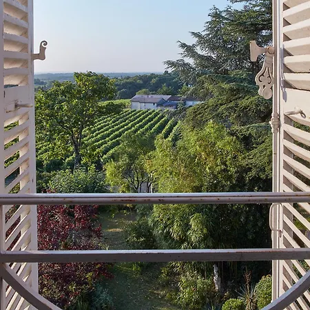Domaine Maze Churchill Couette-café